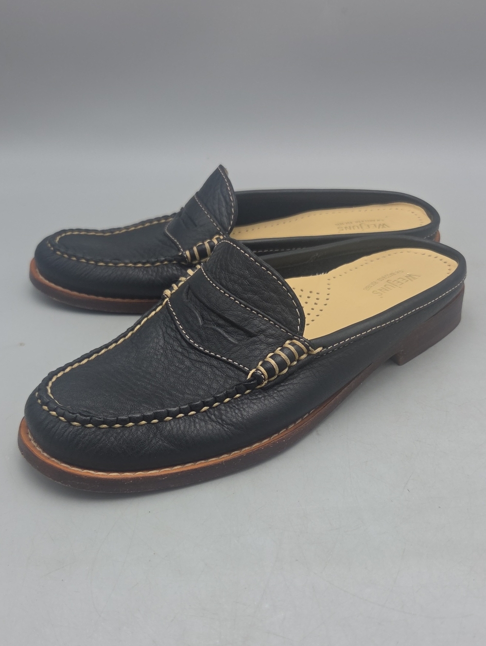 G.H. Bass & Co. Wynn Weejuns Slide Mules Black